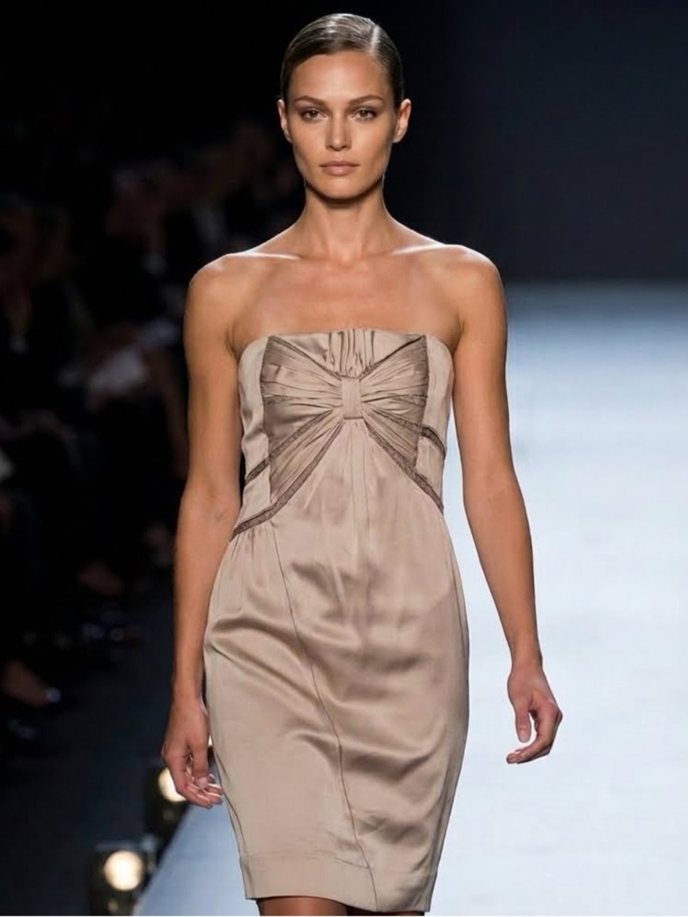 BCBG MAX AZRIA RUNWAY oyster gray strapless silk cocktail dress